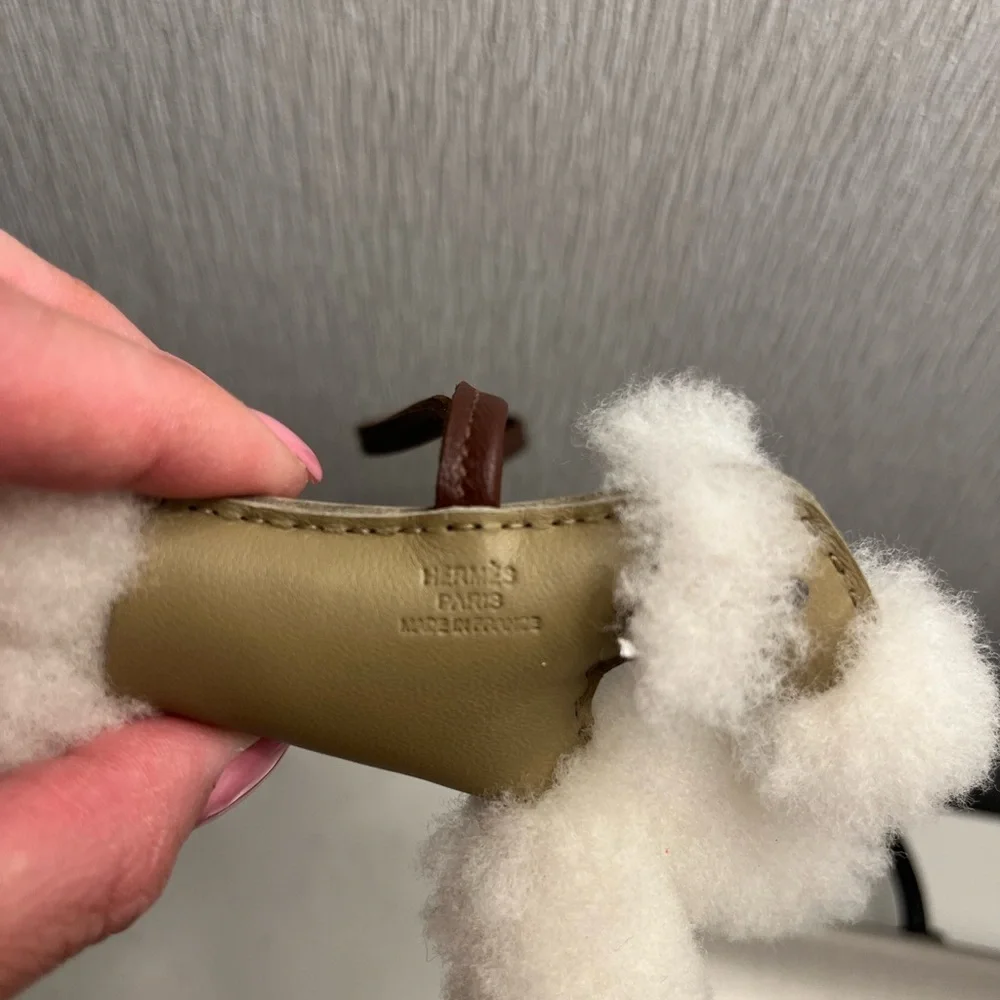 NIB Hermes Budy Bag Charm Etoupe - Picture 3 of 4